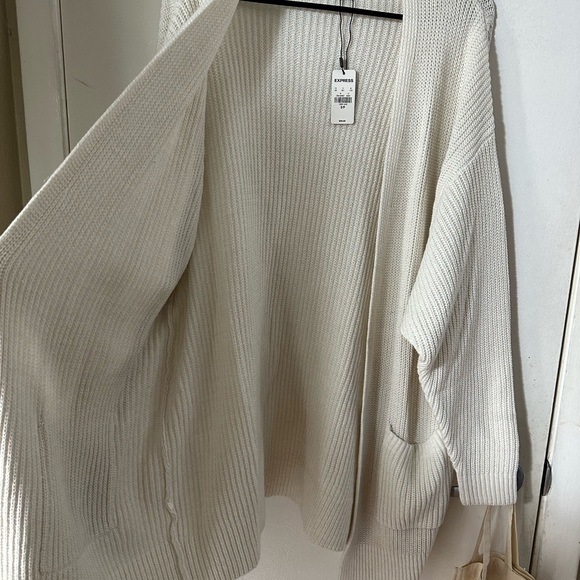 Long knit white cardigan, express size small - Picture 5 of 8